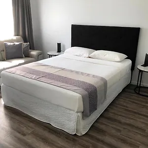 Escape On 3*, Cairns Australia